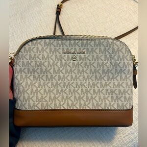 Michael Kors Crossbody Purse